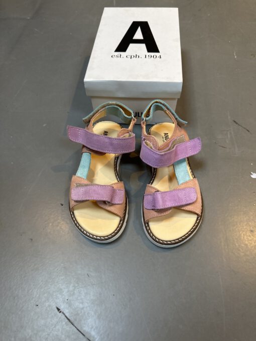 Angulus sandalen maat 28 nieuw